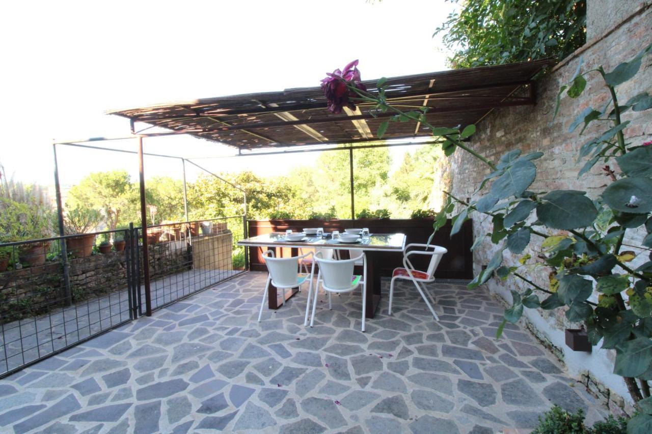 The House Of The Film Apartment Siena Exterior foto